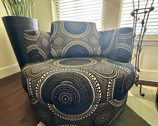 Pair of "Emma" Chairs by American Leather company (Cantoni)