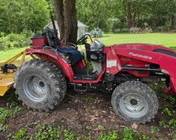 Mahindra 1526 4WD Tractor with Loader & More