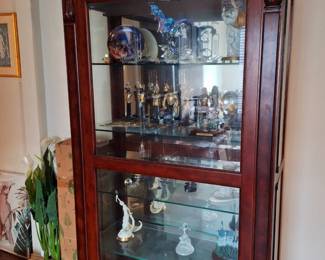 Display cabinet