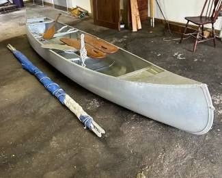Grumman Canoe Model 15 With Sail