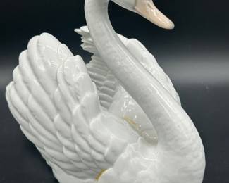 Lladro Swan
