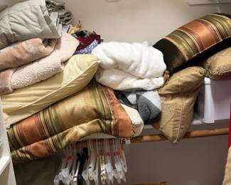 Decorative Throw Pillows and Linens