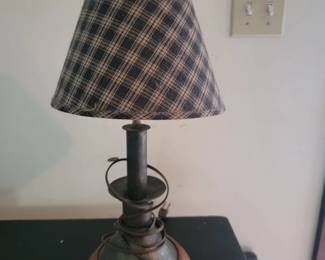Accent Table Lamp