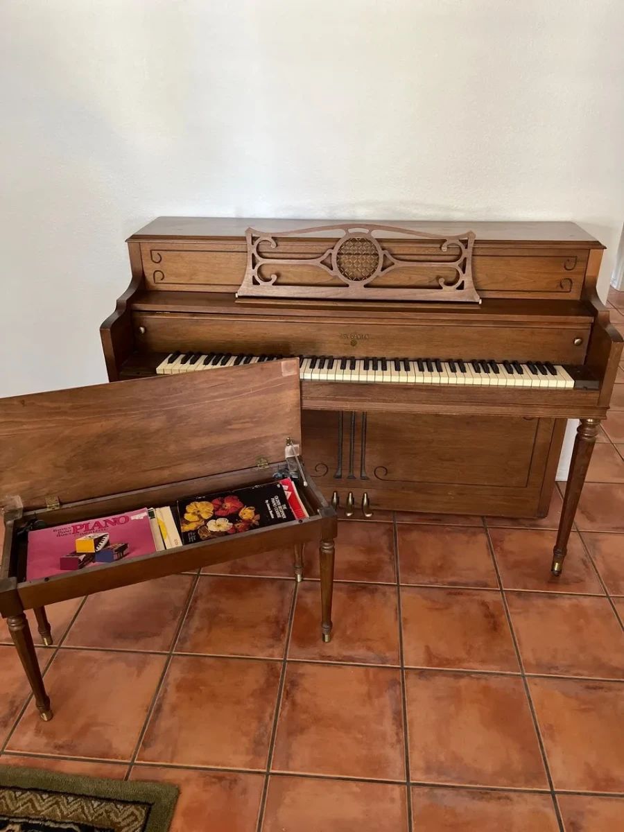 01 Gulbransen Piano
