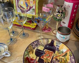 Glassware/dishes