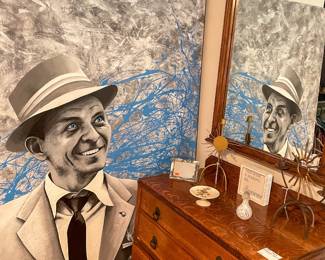 Furniture/collectibles/artwork