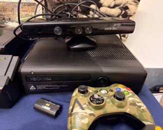 Xbox 360 console with Kinect and controller