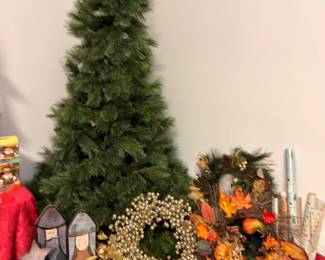 Artificial Christmas tree and fall wreaths decor