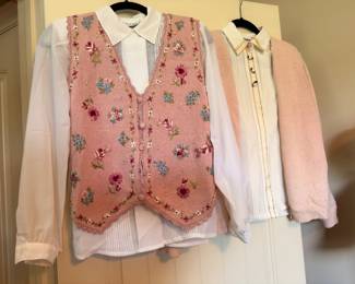 Women's embroidered vest and blouses