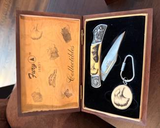 Frost Cutlery collectible knife and pocket watch gift set