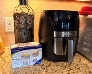 Gourmia air fryer, butter warmers and wine caddy
