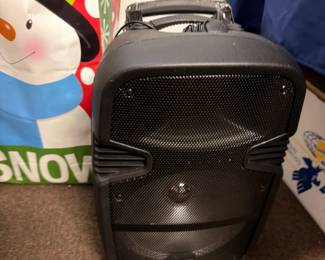 Portable PA powered speaker