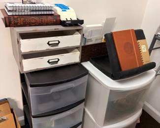 Plastic rolling storage drawer units