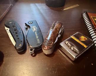 Folding pocket knives and multi-tool
