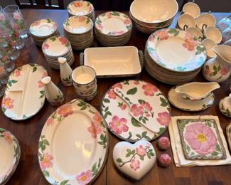 Franciscan Desert Rose china — large service set
