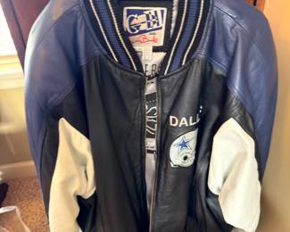 Dallas Cowboys leather varsity jacket, XL