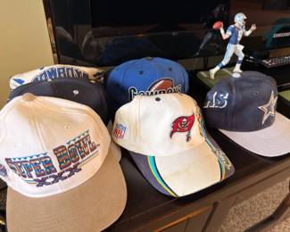 Vintage NFL snapback caps — Cowboys, Super Bowl