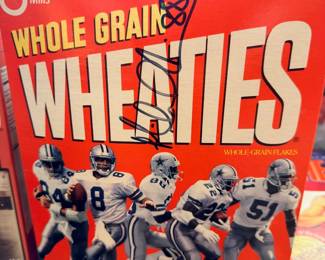 Signed Dallas Cowboys NFL Champions Wheaties box