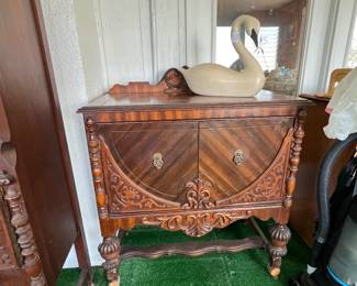 Antique Dining Room Small Buffet/Server. Wooden Swan