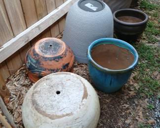 Flower pots