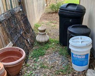 Yard stuff, trash cans