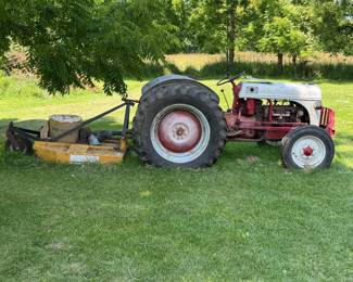 Ford tractor