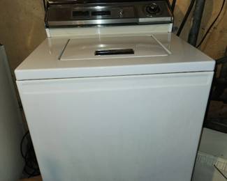 Vintage 1970s–1980s Whirlpool top-load washing machine with Super Surgilator agitator