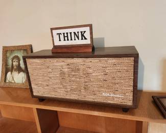 1950's RCA Victor Orthophonic High Fidelity record player