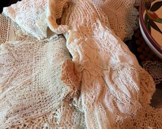 vintage lace, doilies and tablecloths