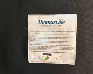 Oval Thomasville ottoman