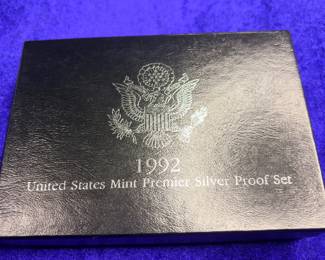 Beautiful 1992 silver proof set