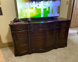 Very nice credenza