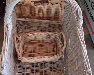 Wicker Picnic Basket Set with Nested Baskets