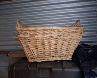 Wicker Log Basket with Twisted Handles