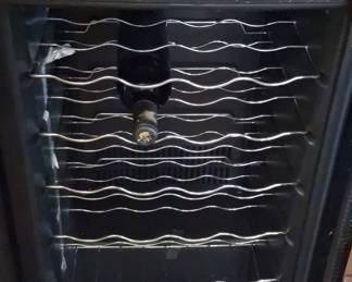 Wine Enthusiast 16-Bottle Wine Cooler