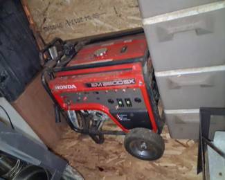 Honda EM6500SX Generator