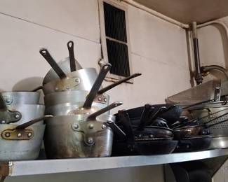 Commercial Grade Aluminum Stock Pots and Frying Pans Set