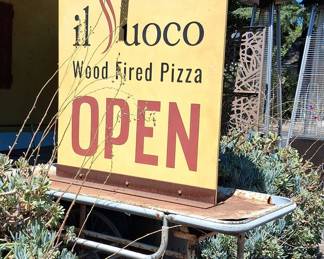 Il Fuoco Wood Fired Pizza Open Sign