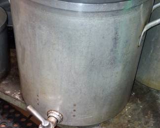Aluminum Stock Pot with Spigot