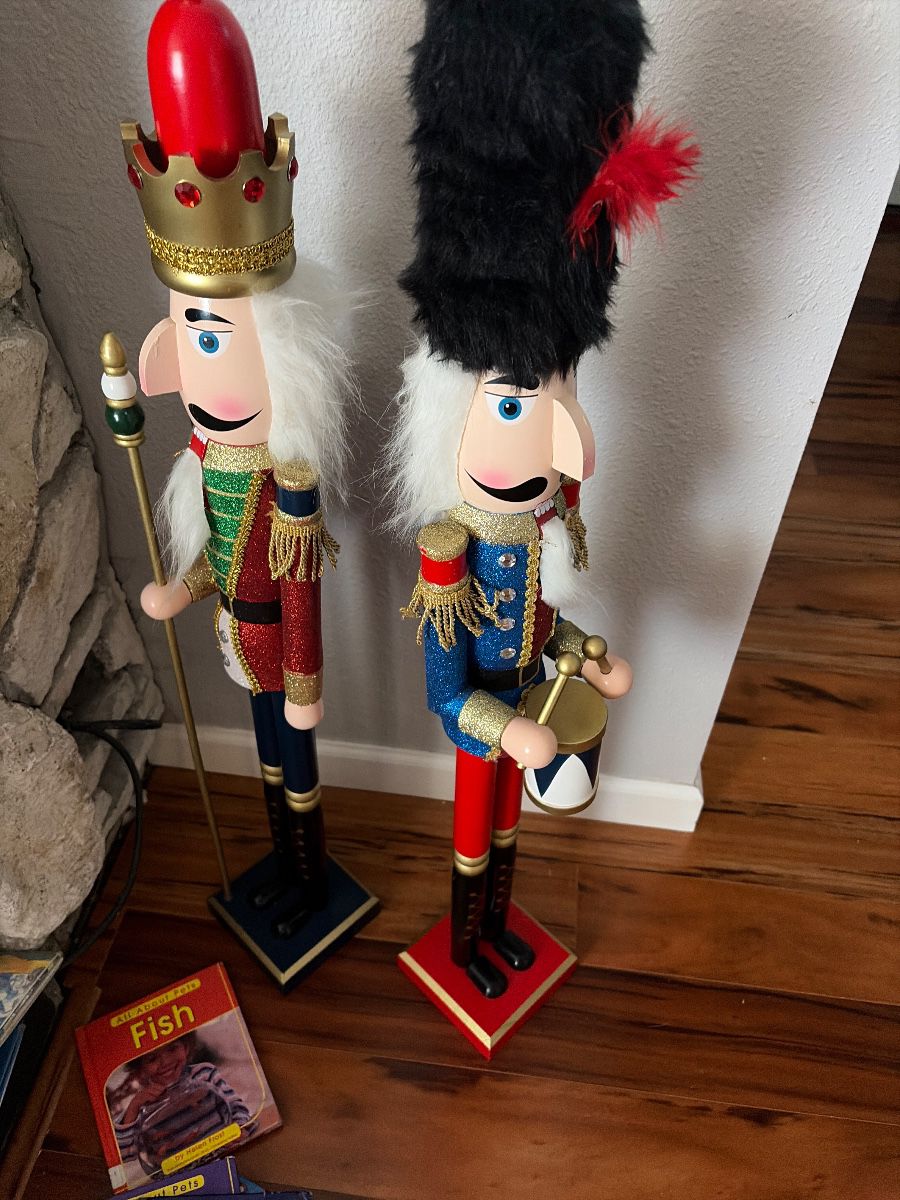 Nutcracker set