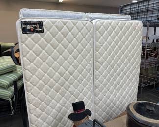 0010 Twin Box Spring Mattress