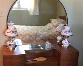 MCM 5 drawer Kneehole Vanity w/ Half round mirror