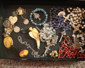religious jewelry