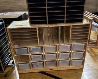 Cabinets 