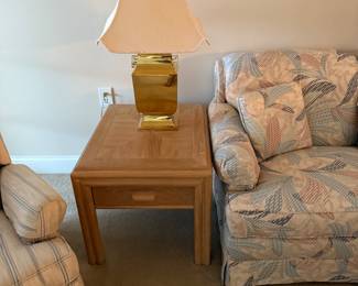 End table and lamps