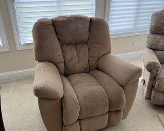 Cloth recliner