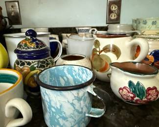 pitchers, mugs