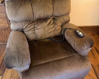 reclining heated massage and lift chair