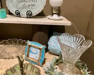 FARMHOUSE DECOR