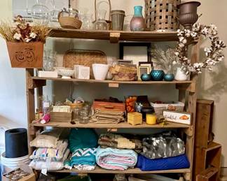 SHELVING, FLORAL SUPPLIES, LINENS